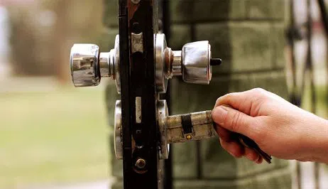 Pittsburgh Local 24 Hr Locksmith Pittsburgh, PA 412-226-6530 Pittsburgh Local 24 Hr Locksmith Pittsburgh, PA 412-226-6530 - 13-Re-key-Locks