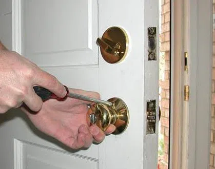 Pittsburgh Local 24 Hr Locksmith Pittsburgh, PA 412-226-6530 Pittsburgh Local 24 Hr Locksmith Pittsburgh, PA 412-226-6530 - 7-Lock-Changing